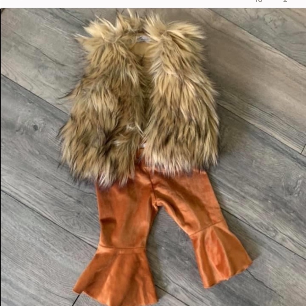 Bell bottom & fur vest outfit